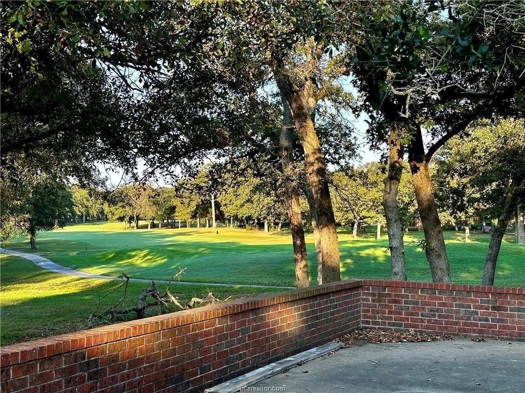 Photo of 1 Ben Hogan Lane