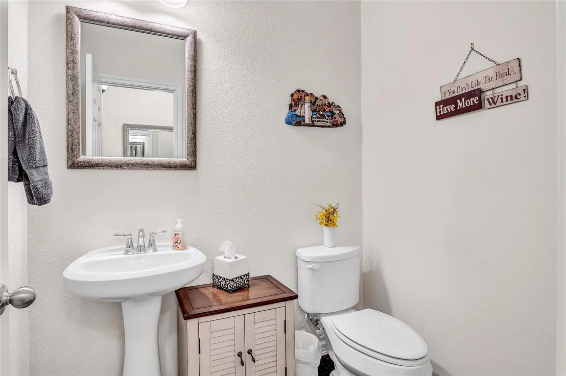 Photo of 9619 Hideaway Green Drive