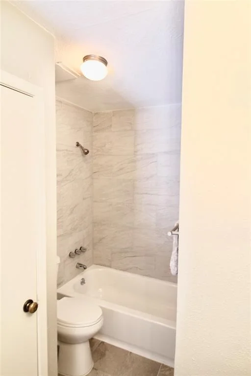 Photo of 21207 Waymare Lane