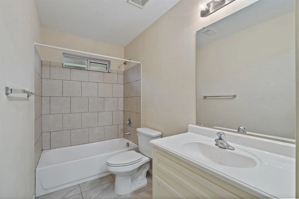 Photo of 12502 Hackberry Drive