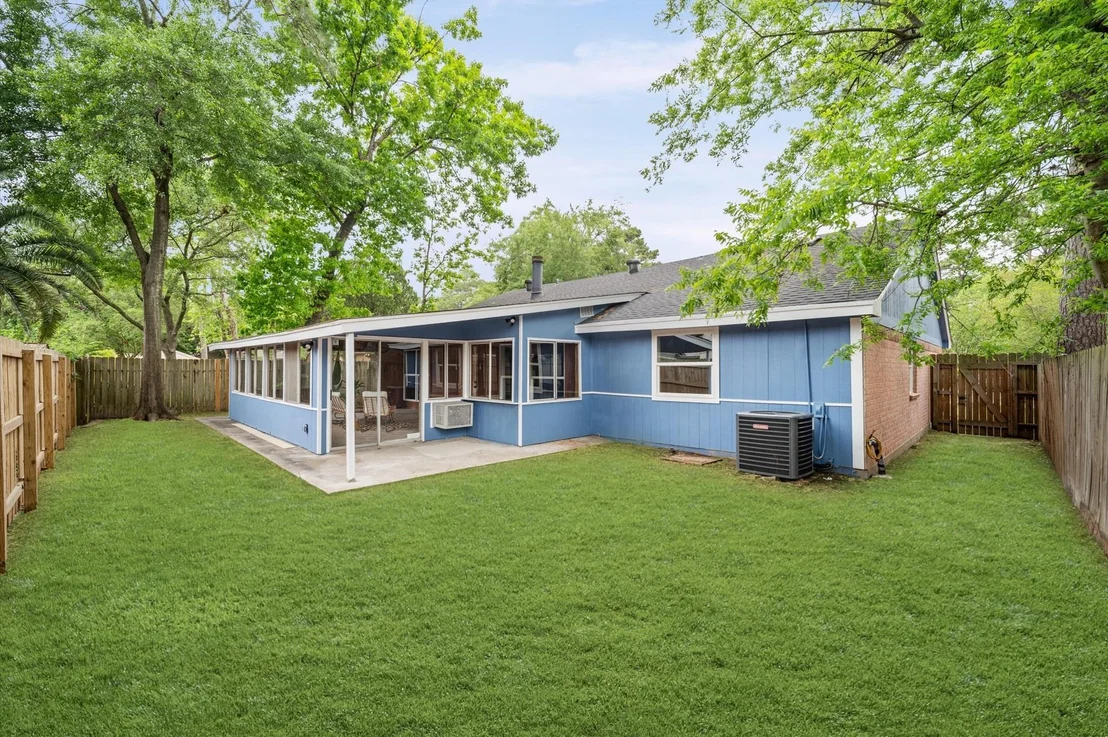Photo of 4419 Pineville Lane