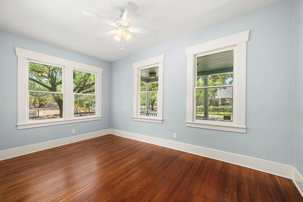 Photo of 401 Omar Street