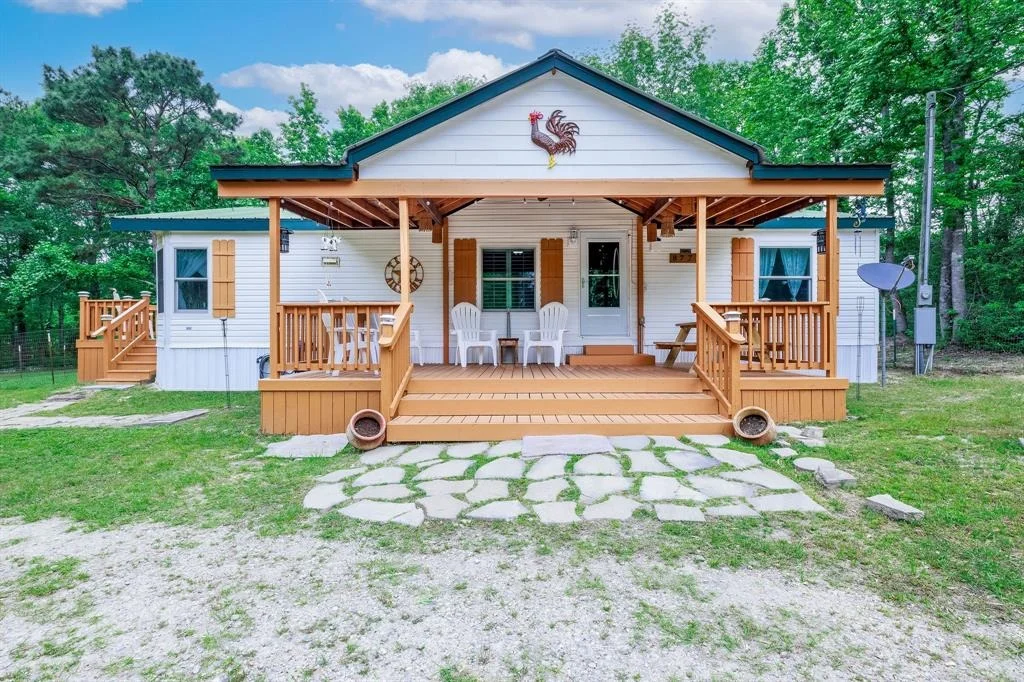 Photo of 8771 County Line Road