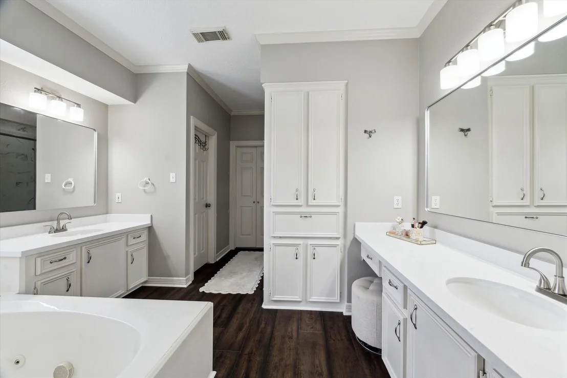 Photo of 3434 Coltwood Drive