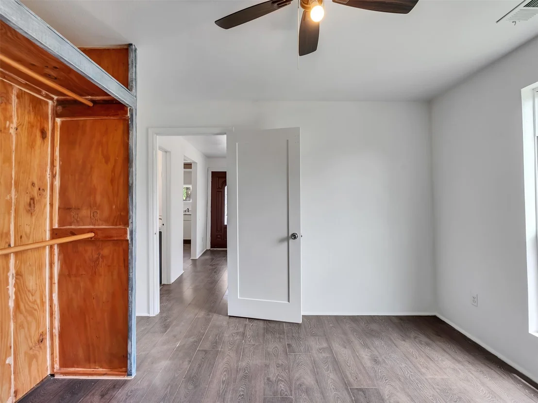 Photo of 5603 N Wayside Drive