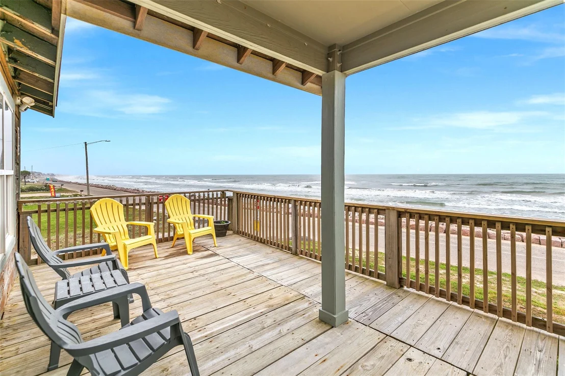 Photo of 902 Beach Drive