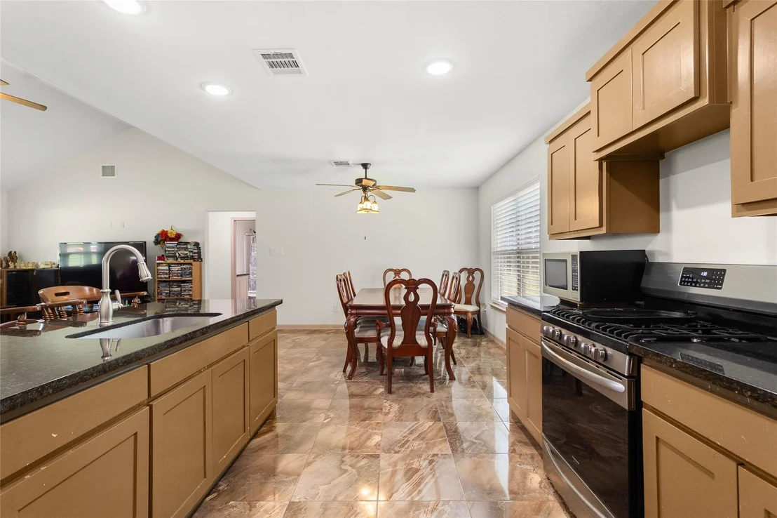 Photo of 1545 County Road 2145
