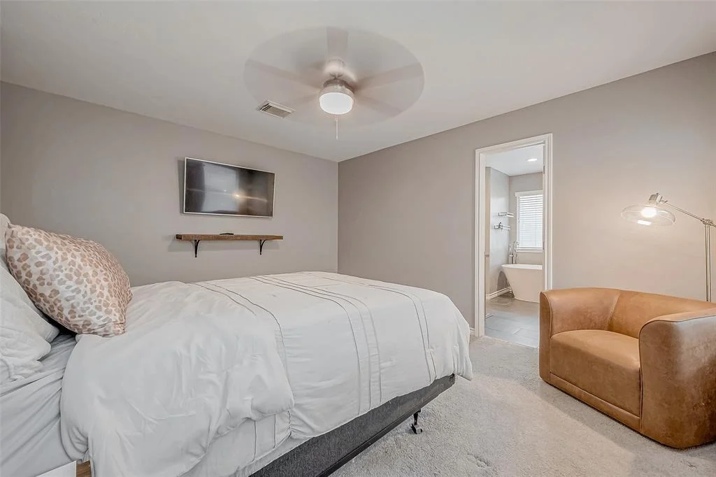 Photo of 2714 Silk Tree Lane