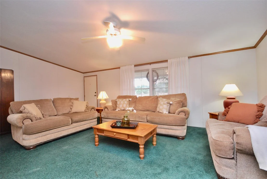 Photo of 415 County Road 457
