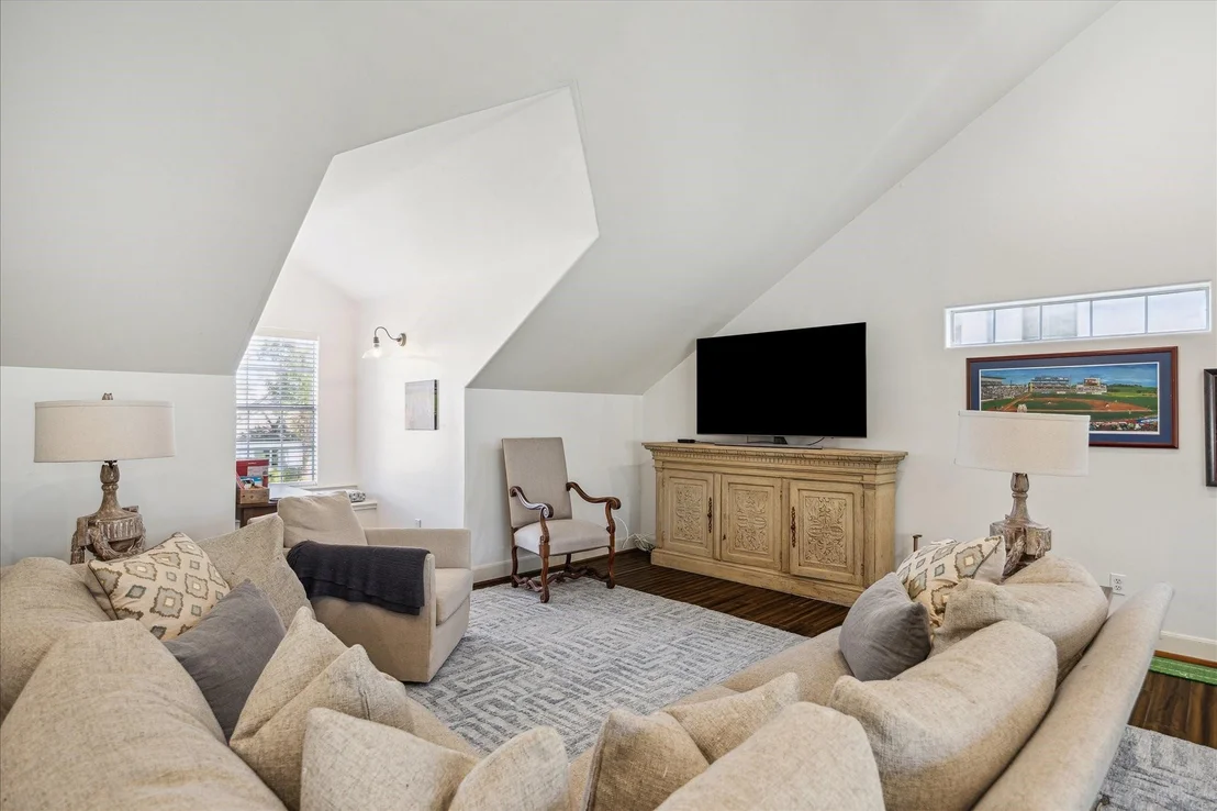 Photo of 6151 Doliver Drive