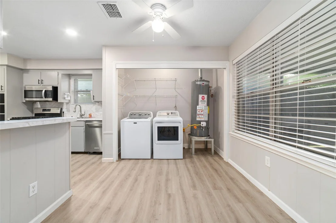 Photo of 23303 Canyon Lake Drive