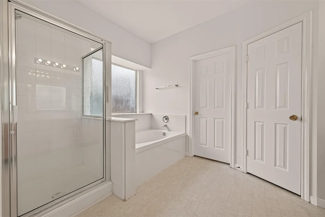 Photo of 6027 Dunsley Drive