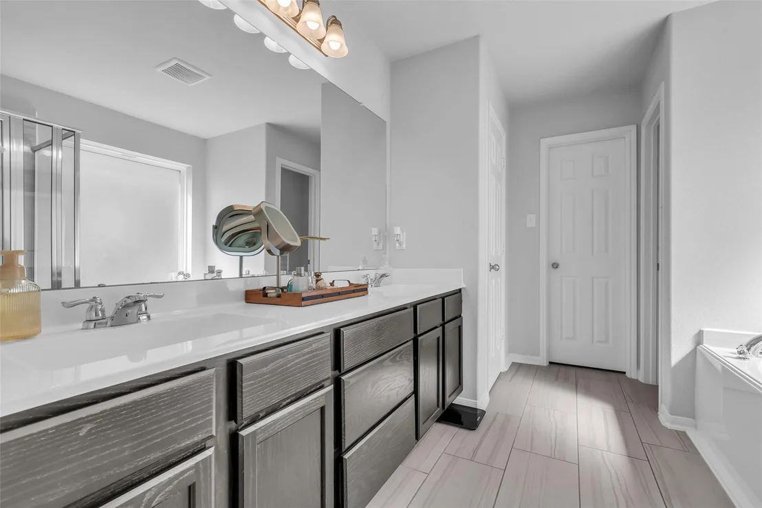 Photo of 15322 Laceleaf Trail