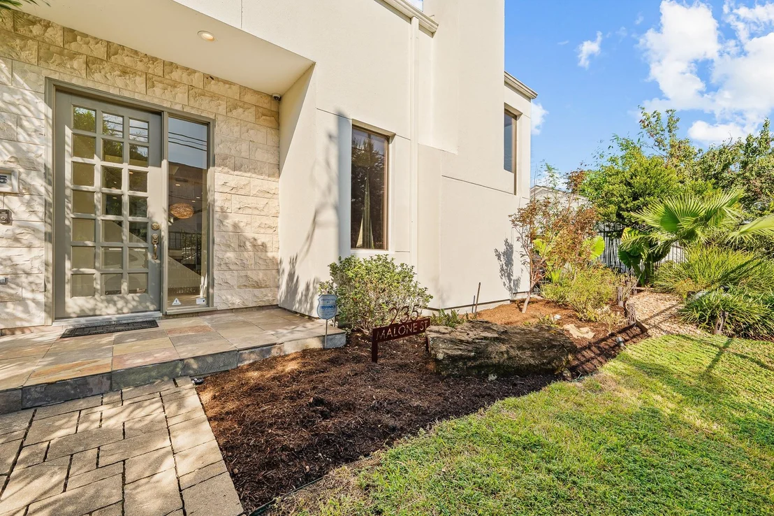 Photo of 235 Malone Street