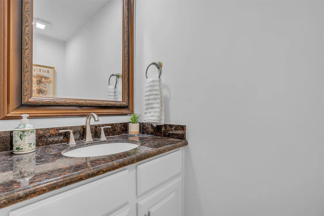 Photo of 118 Quiet Oak Circle