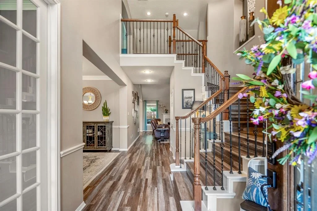 Photo of 9227 Forest Creek Drive