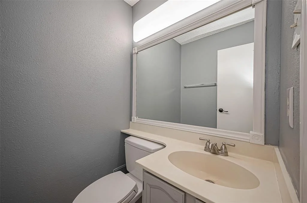 Photo of 7770 Pine Center Drive