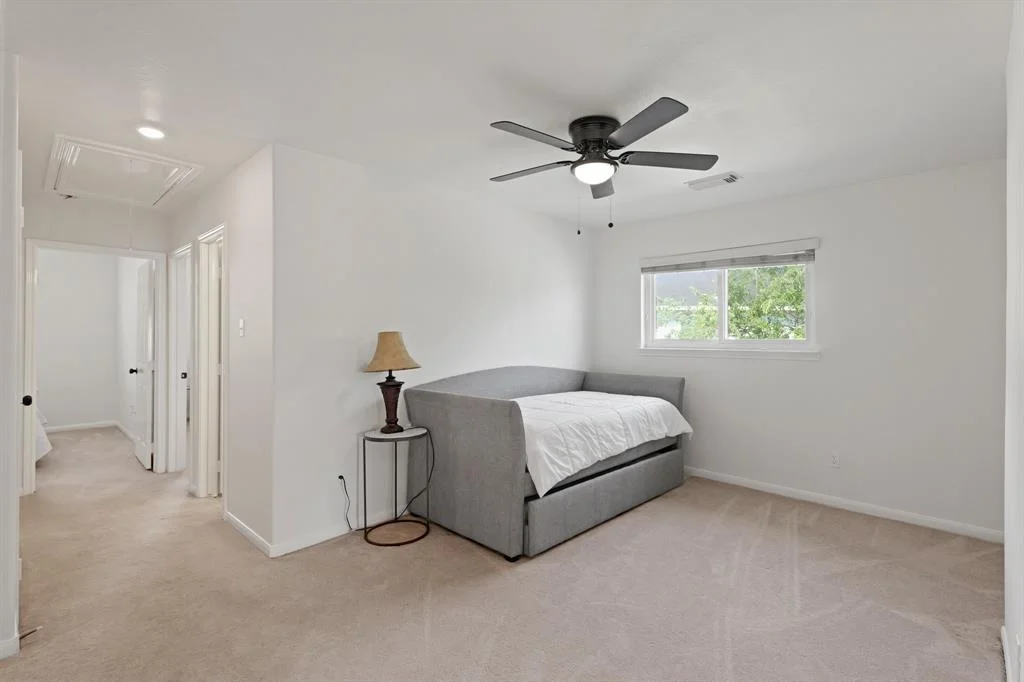 Photo of 6426 Savannah Pines Drive