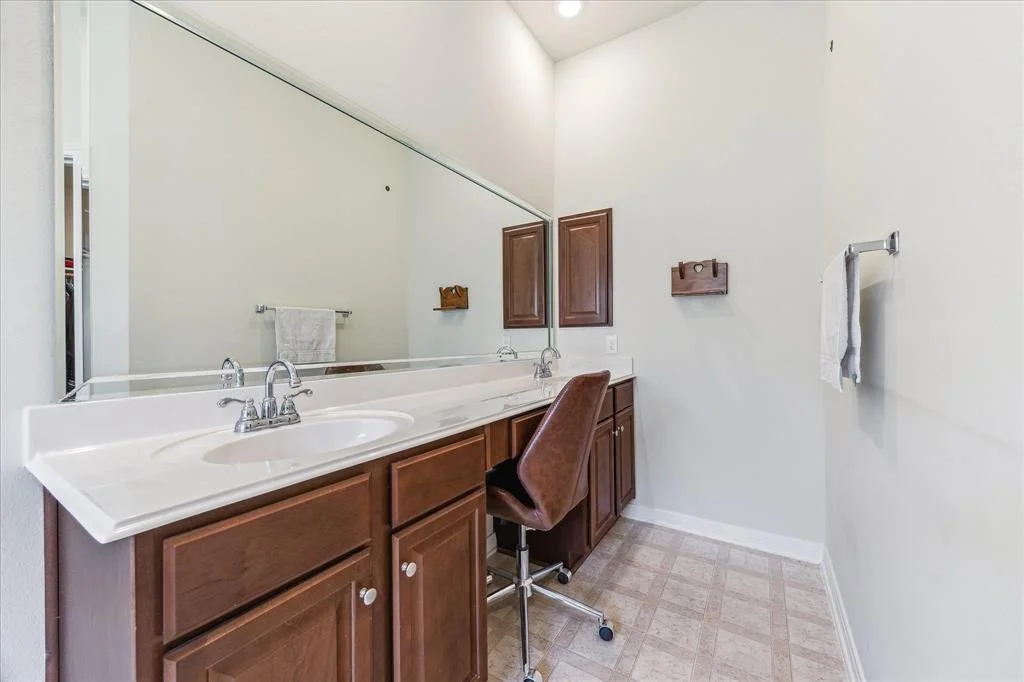 Photo of 6802 Davy Crockett Drive