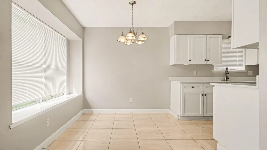 Photo of 15342 Reigate Lane