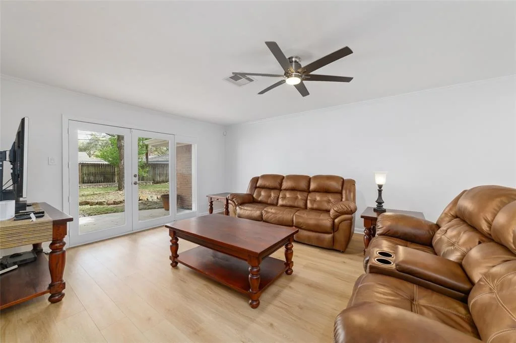 Photo of 10707 Landsdowne Drive