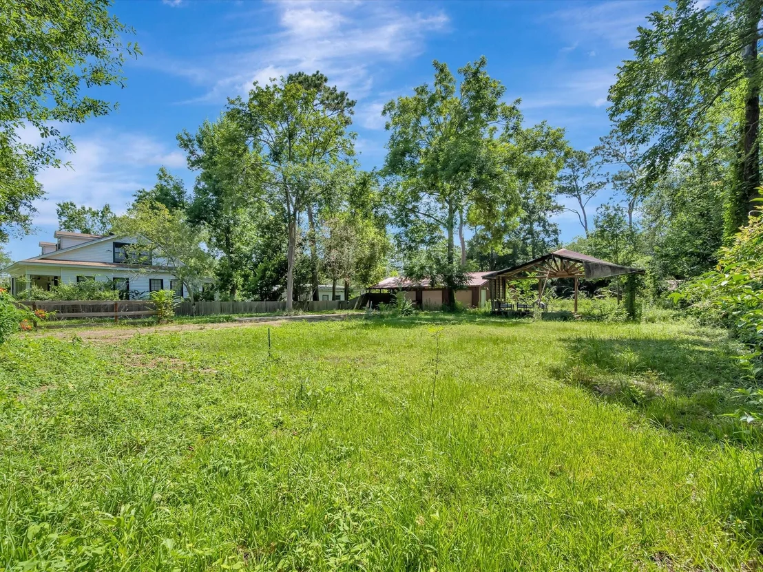Photo of 5213 Palm Drive