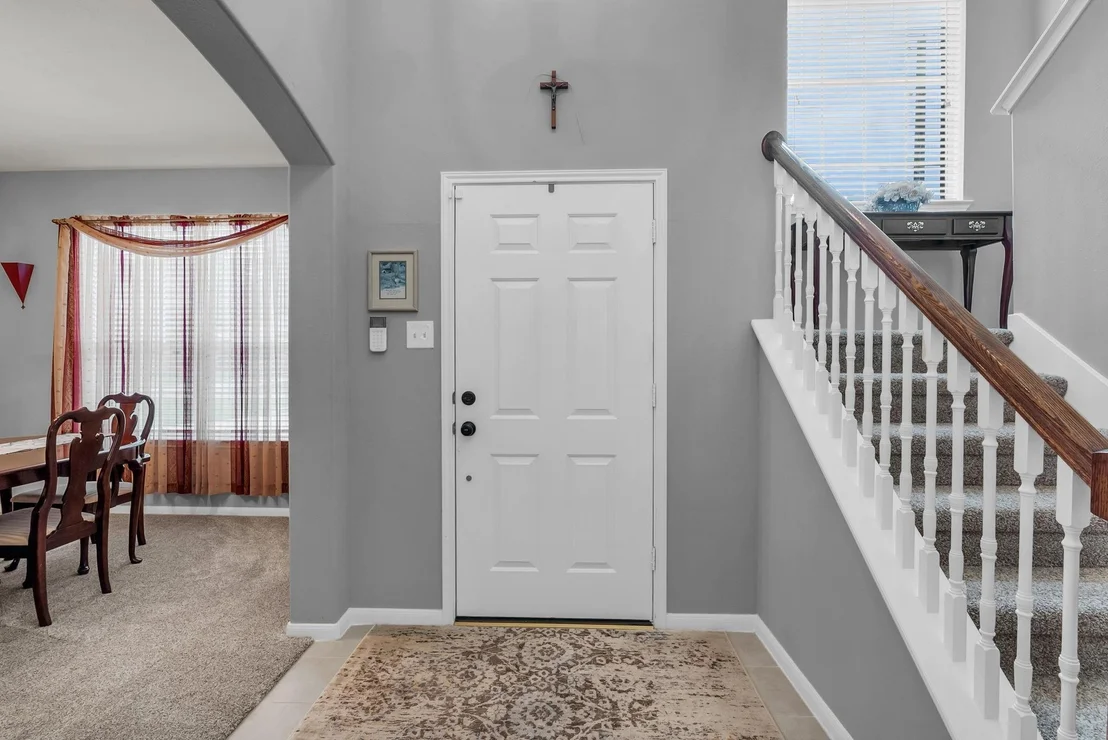 Photo of 6910 Grant Drive