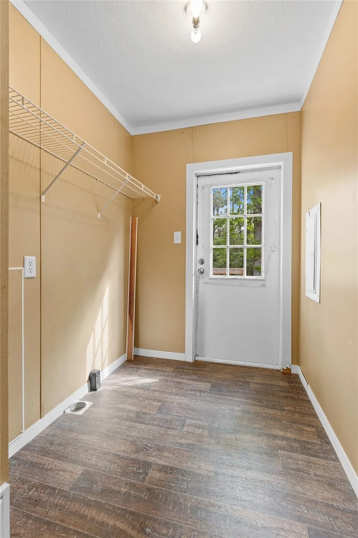 Photo of 141 Leaning Oak Drive
