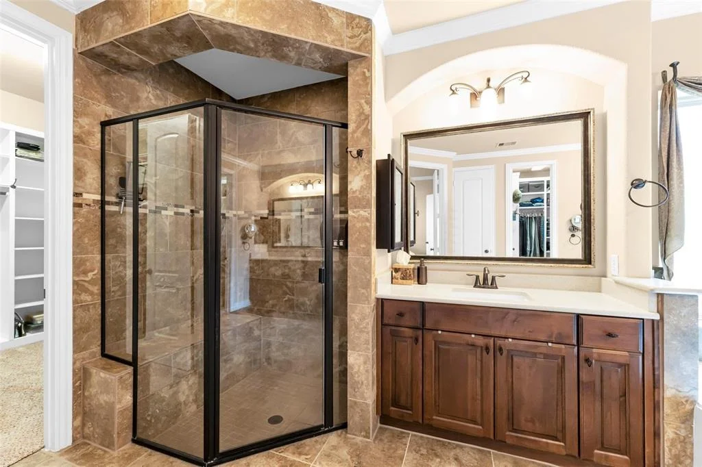 Photo of 203 Gaillardia Court