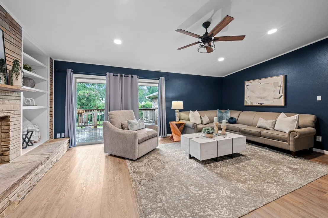 Photo of 4903 Heatherglen Drive