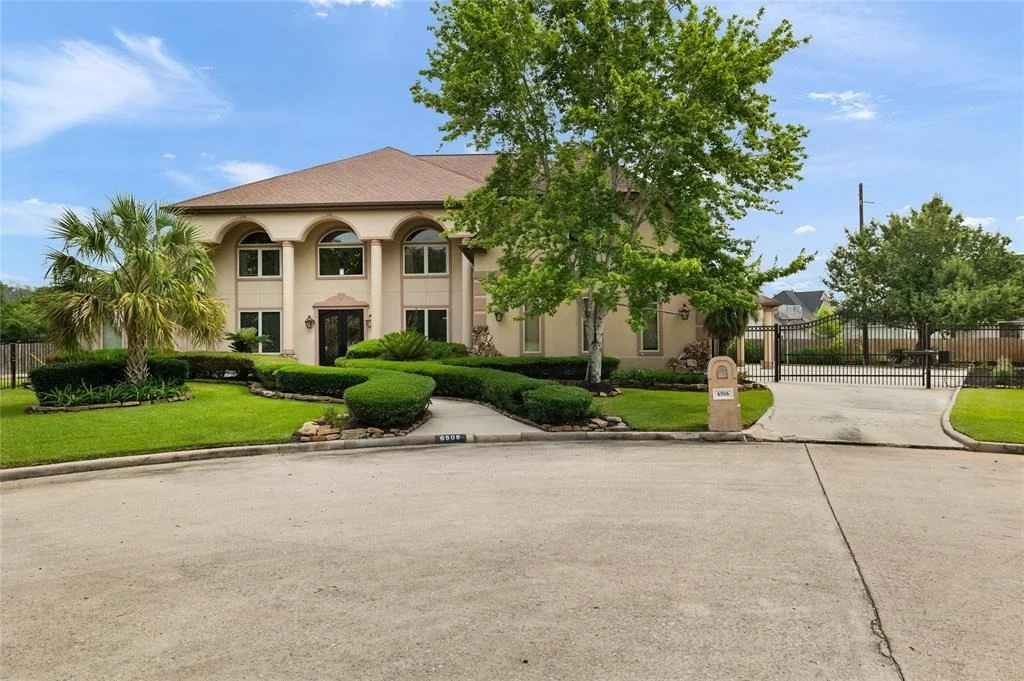 Photo of 6506 Centre Place Circle