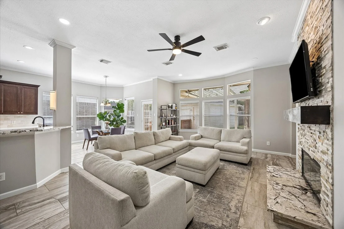 Photo of 21919 Windmill Bluff Lane
