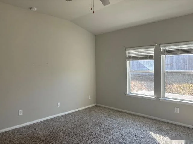 Photo of 319 Harbor Forest Lane