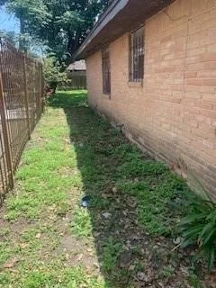 Photo of 5102 Tavenor Lane