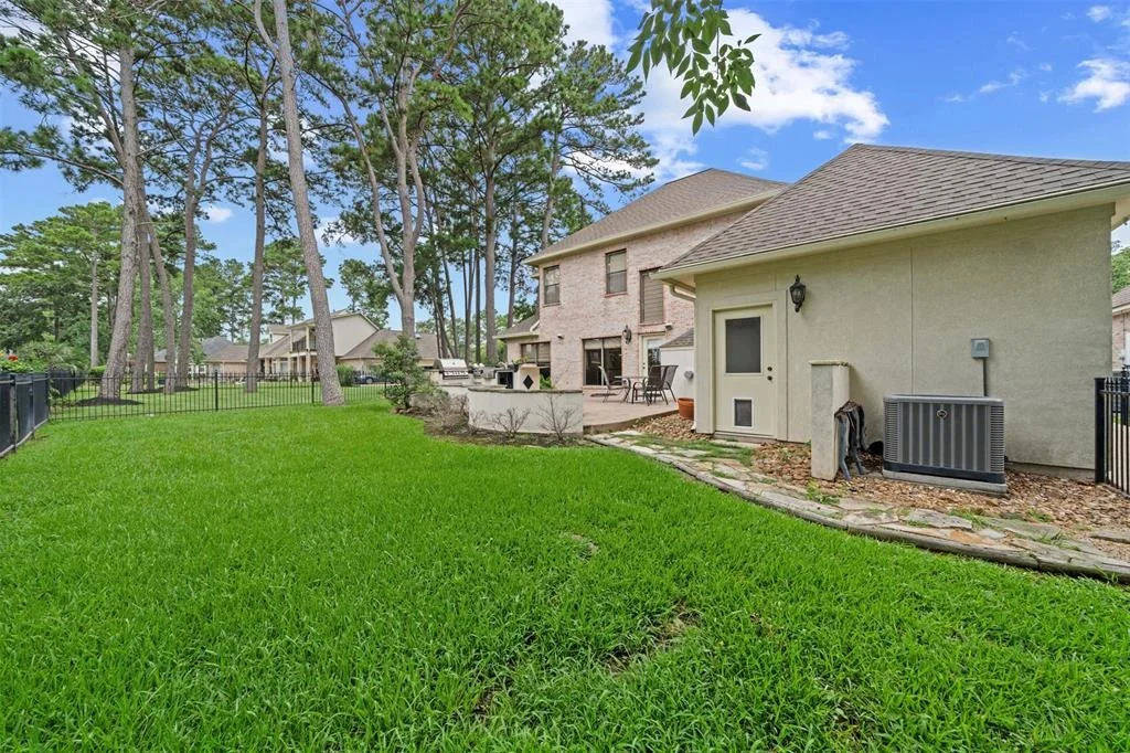 Photo of 76 Sarasota Circle N