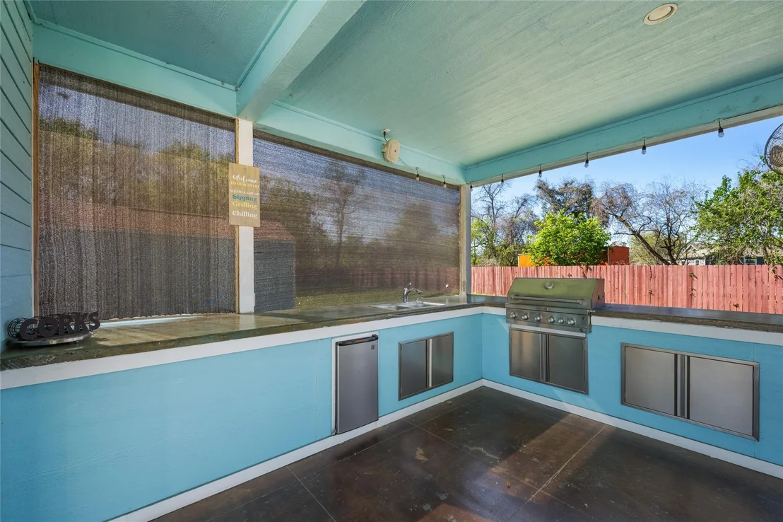 Photo of 5712 Mentor Drive