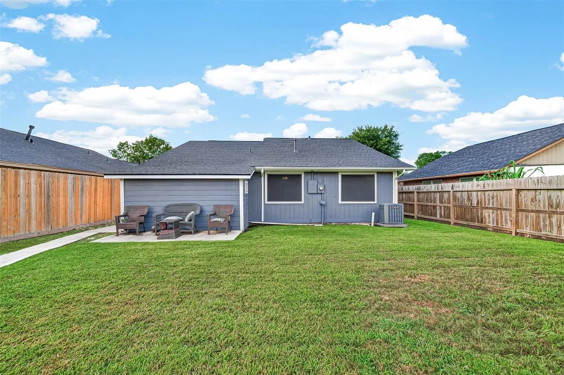 Photo of 3811 Suttonford Drive