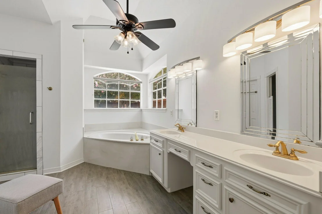 Photo of 6835 Cherry Hills Road