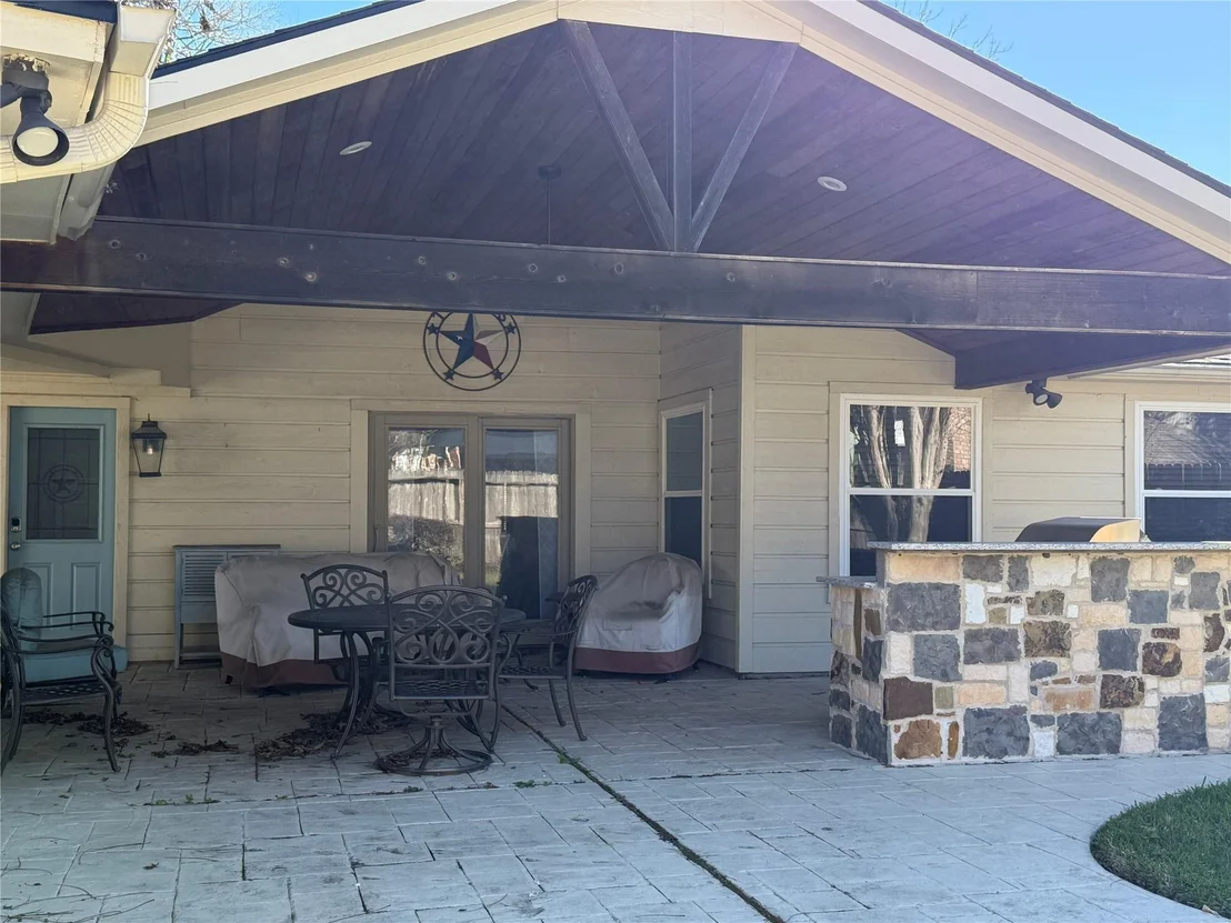 Photo of 1222 Bittersweet Drive