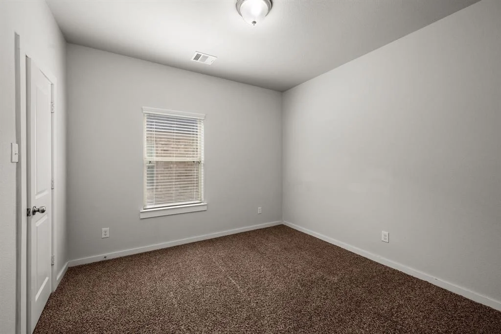 Photo of 6927 Glenmoor Drive