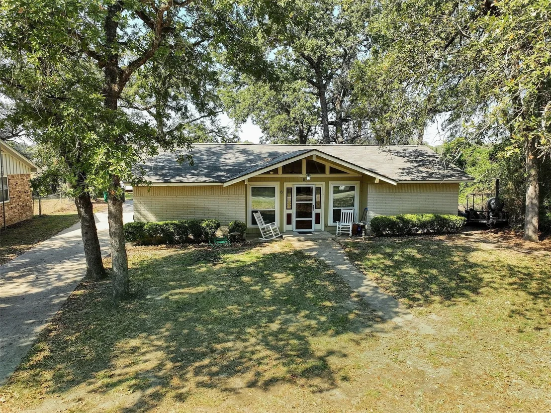 Photo of 6 Acapulco Lane