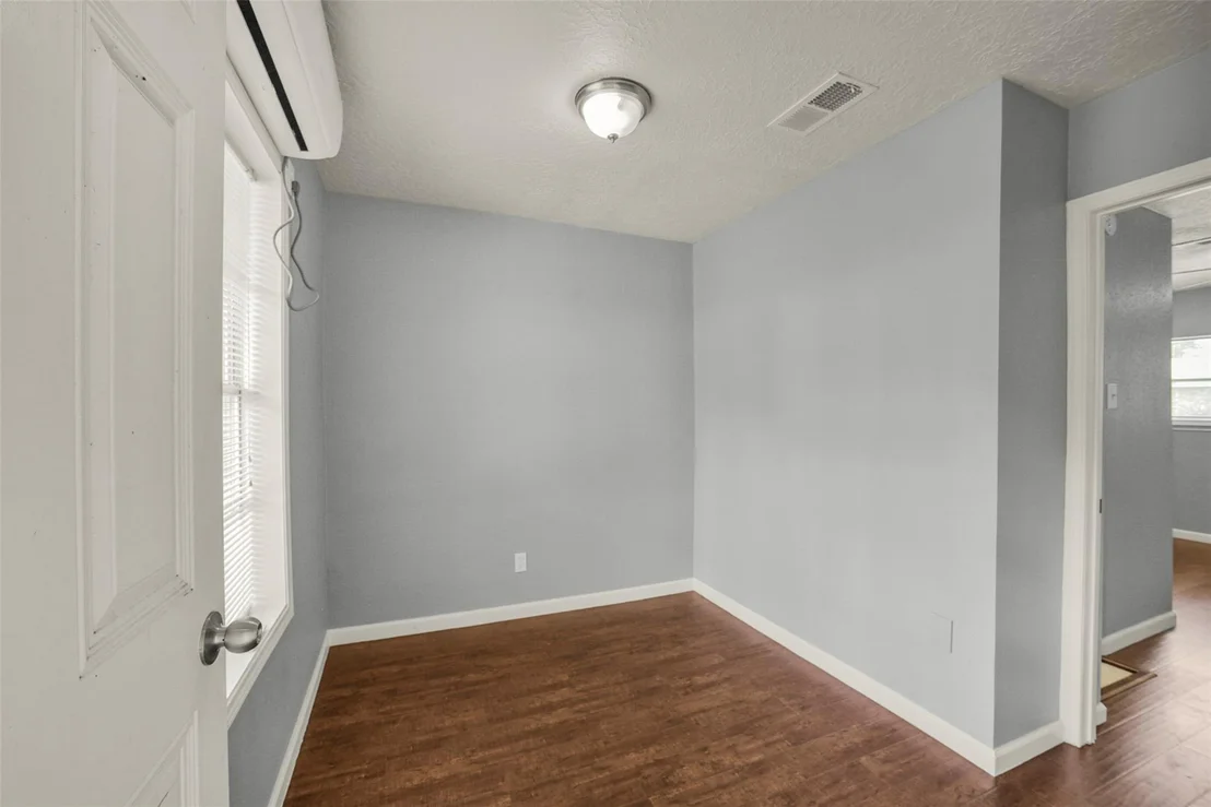 Photo of 25302 Fairbrook Lane