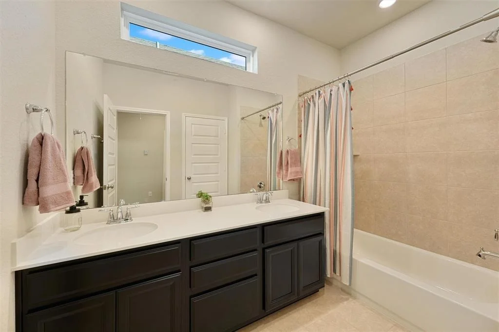 Photo of 5514 Oriente Lane