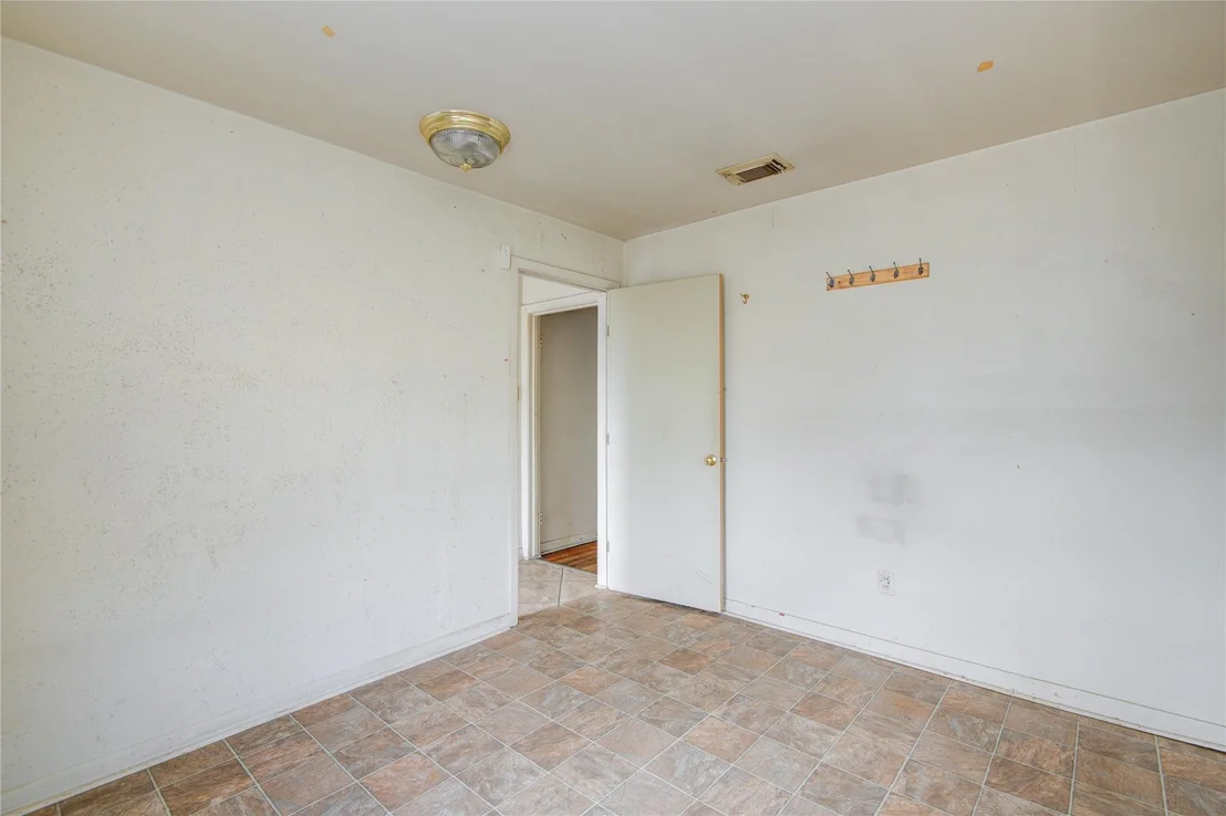 Photo of 1410 Caplin Street
