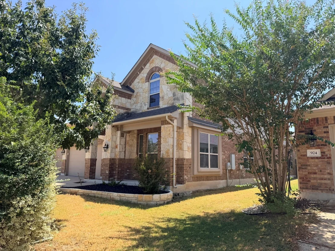 Photo of 920 Arvada Drive