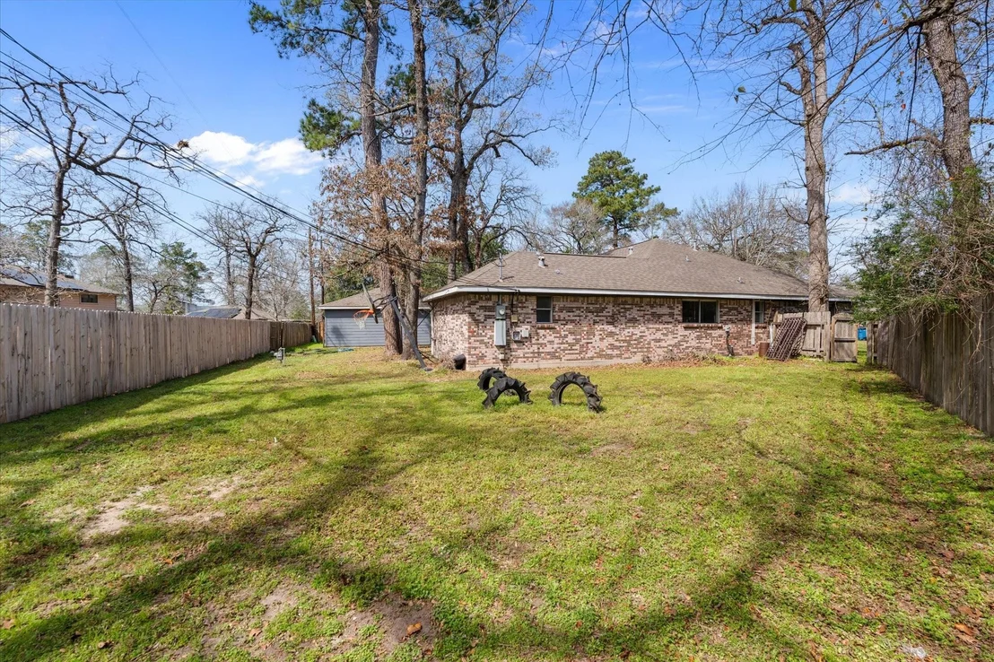 Photo of 906 Brook Forest Court