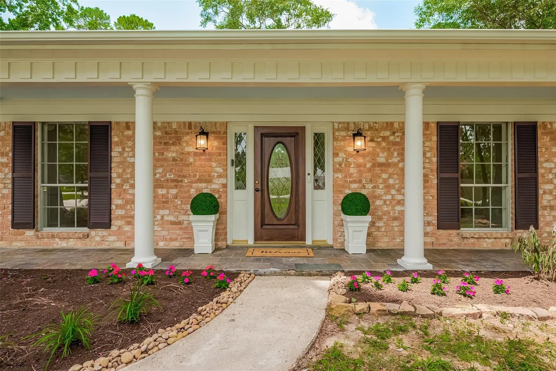 Photo of 323 Spring Woods Drive