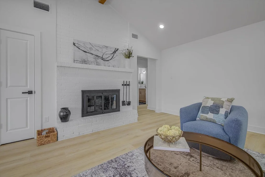 Photo of 5831 Birchmont Drive