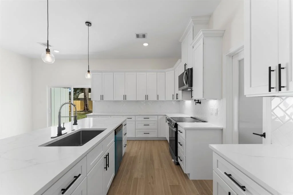 Photo of 10314 Sunset Lane