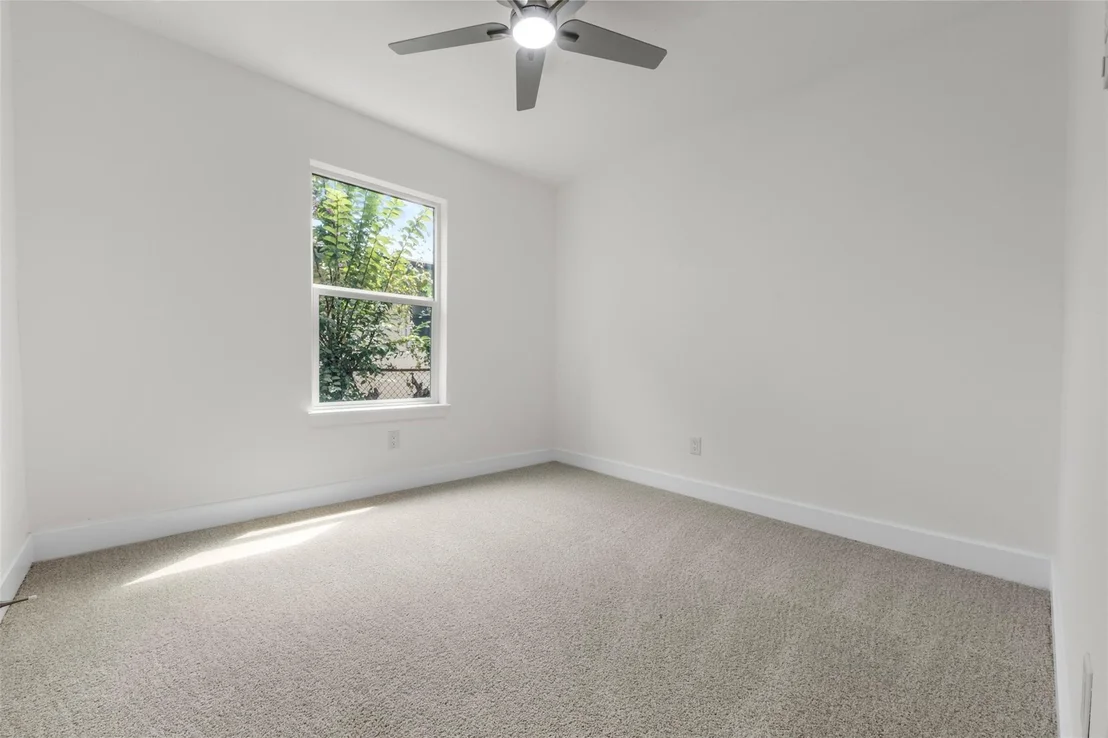 Photo of 1106 W Thomas Avenue